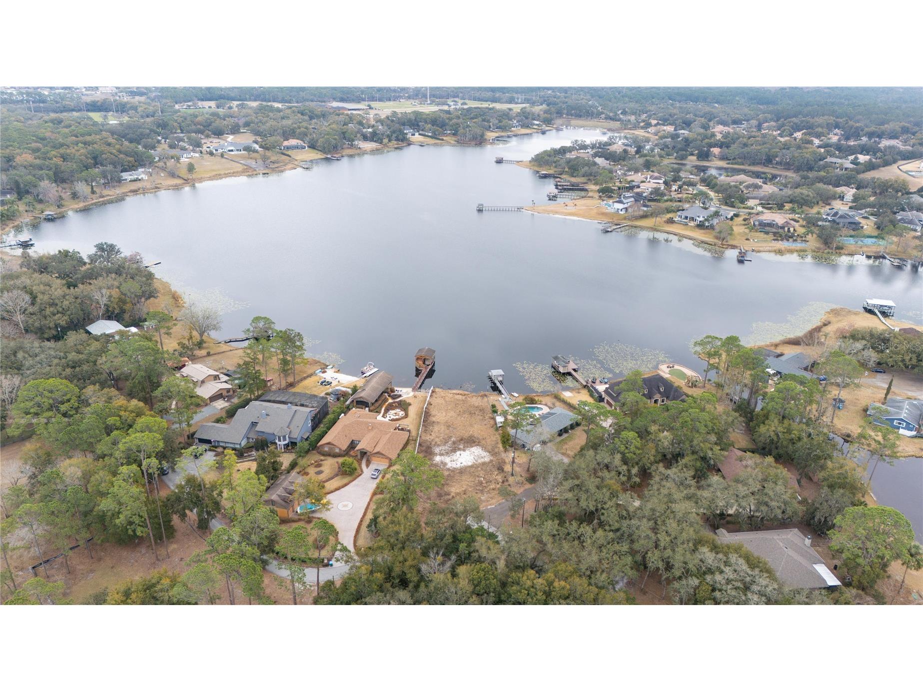 601 Tuscany Court Sanford FL 32771 - LAKE MARKHAM O6402249 image1