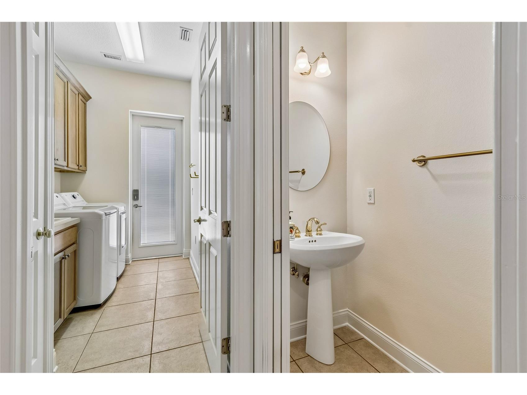 601 Viento De Avila Tampa FL 33613 TB8502713 image22