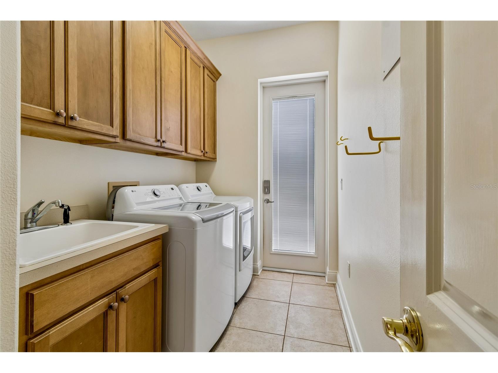 601 Viento De Avila Tampa FL 33613 TB8502713 image23
