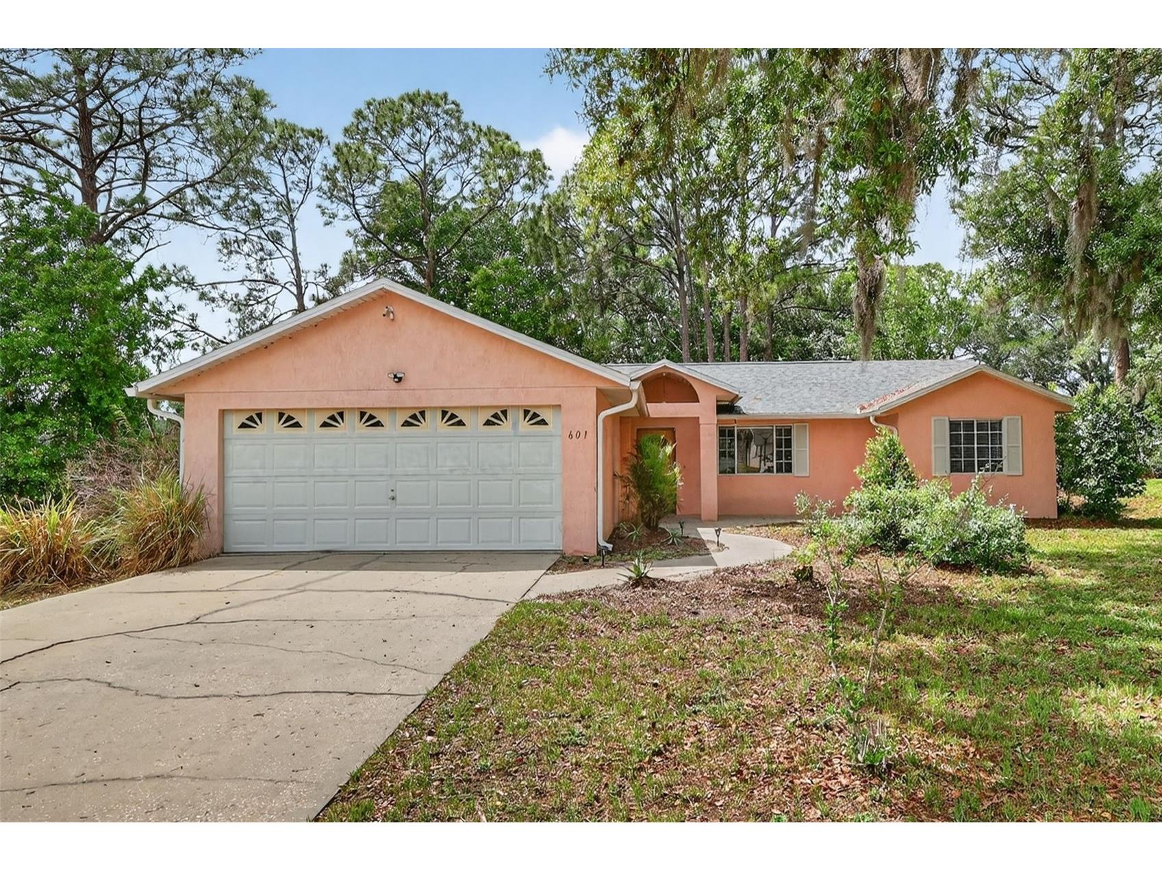601 Vincent Drive Mount Dora FL 32757 G5110738 image2