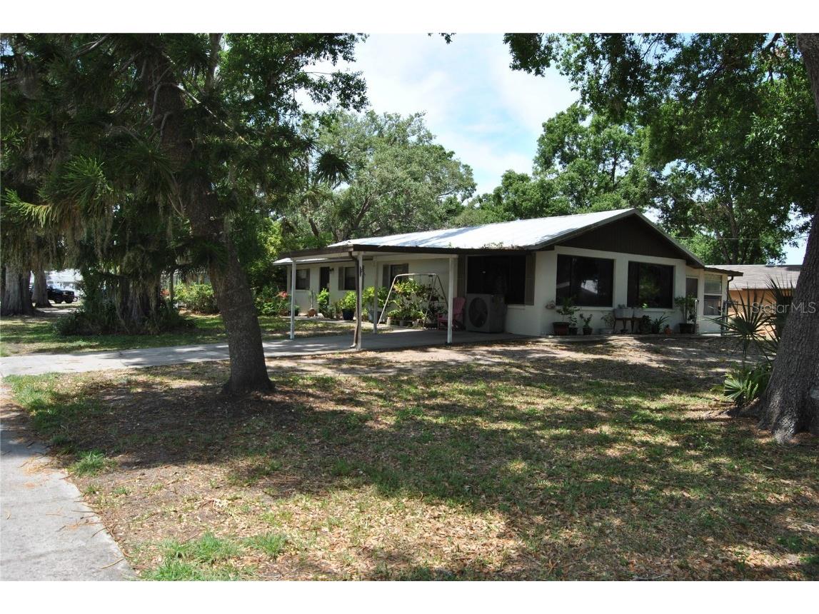 601 W College Avenue Ruskin FL 33570 TB8377704 image1