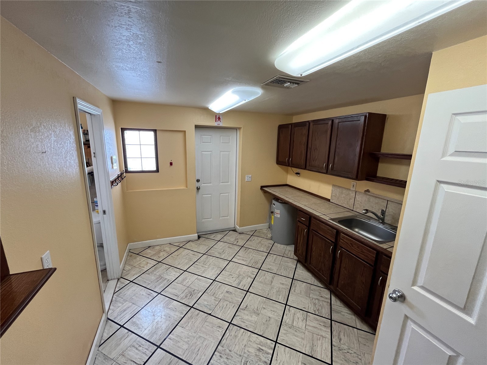 601 W Main Street Avon Park FL 33825 L4961861 image10