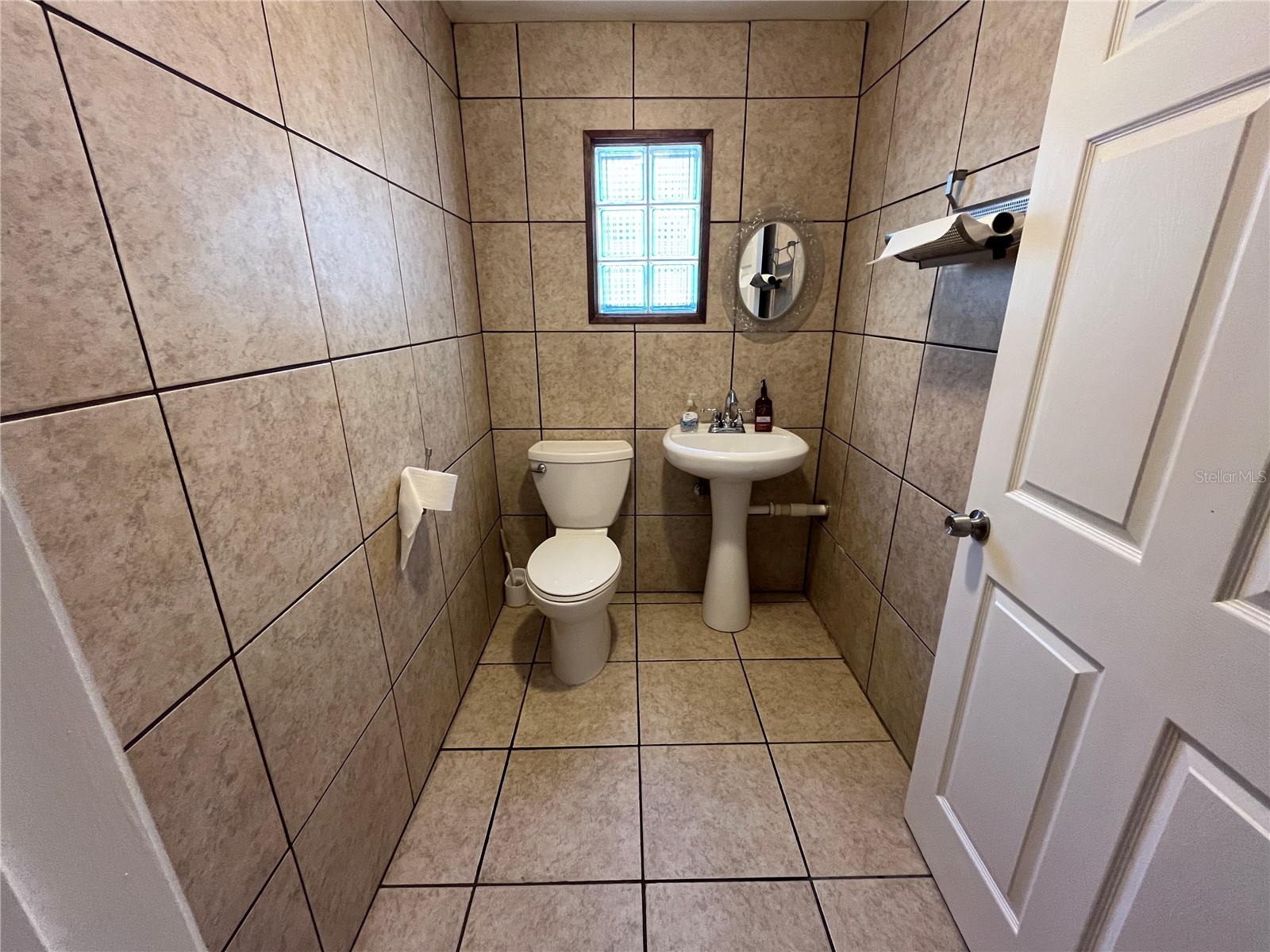 601 W Main Street Avon Park FL 33825 L4961861 image16
