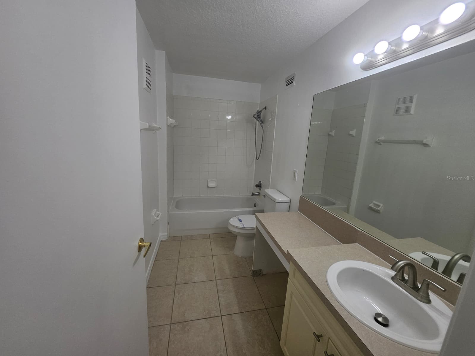 601 Washington Palm Loop #B Davenport FL 33897 S5148746 image9