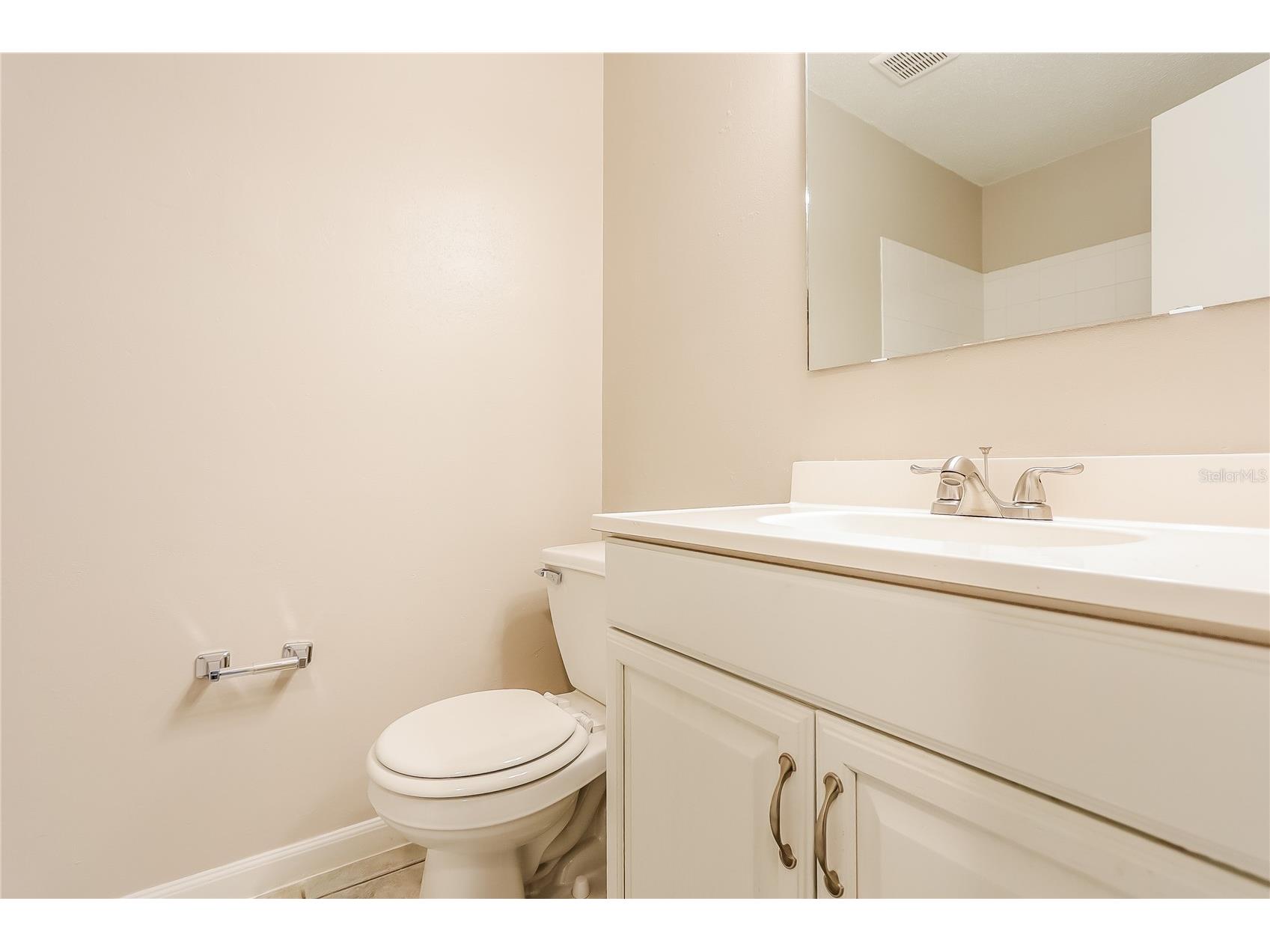 601 Wood Road Seffner FL 33584 C7521594 image10