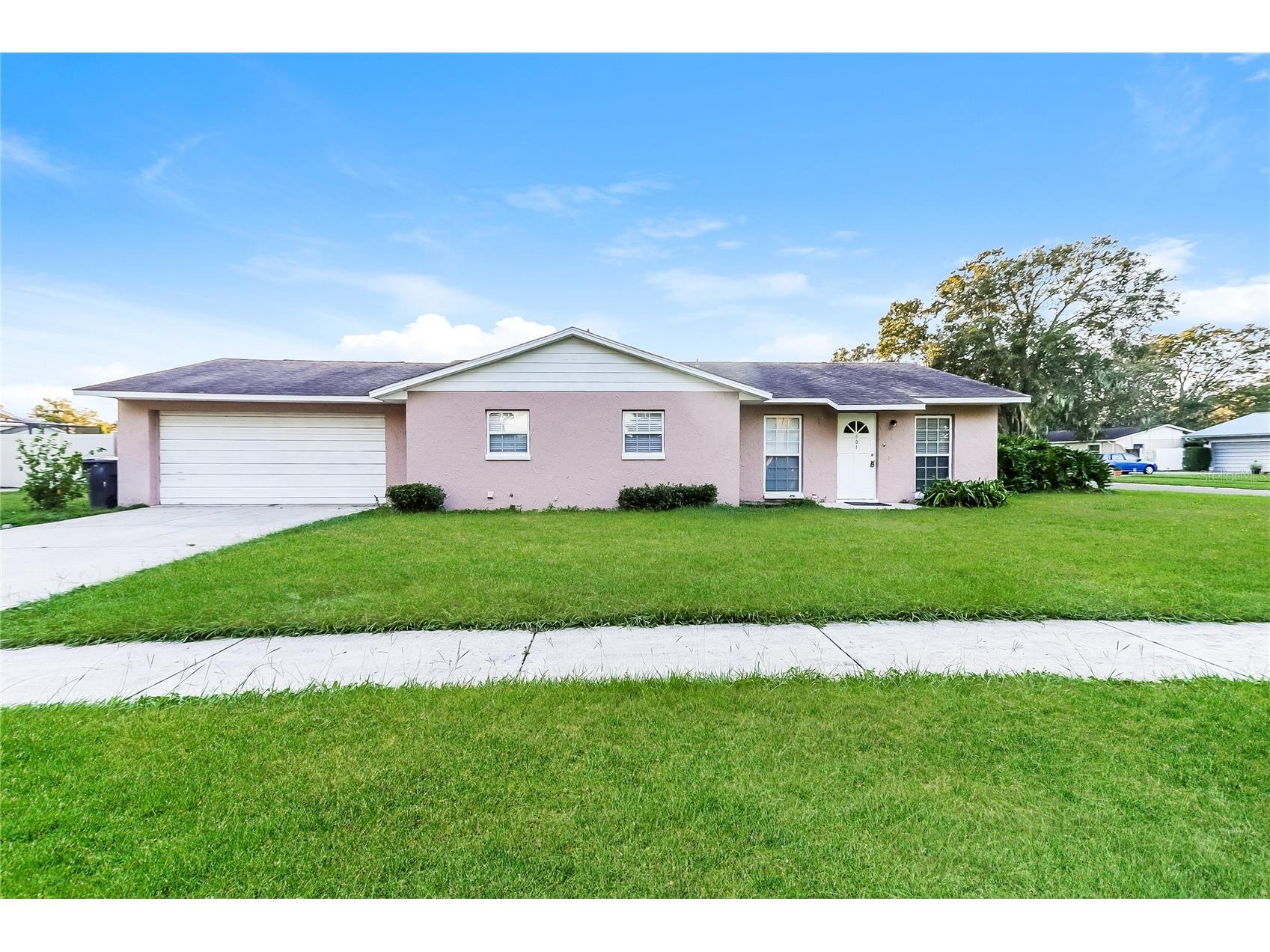 601 Wood Road Seffner FL 33584 C7521594 image2