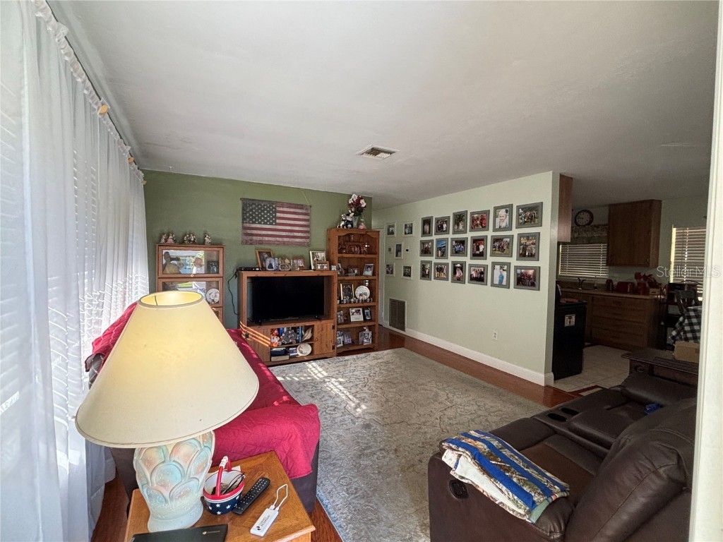 6010 Brookgreen Avenue Orlando FL 32809 O6352335 image6