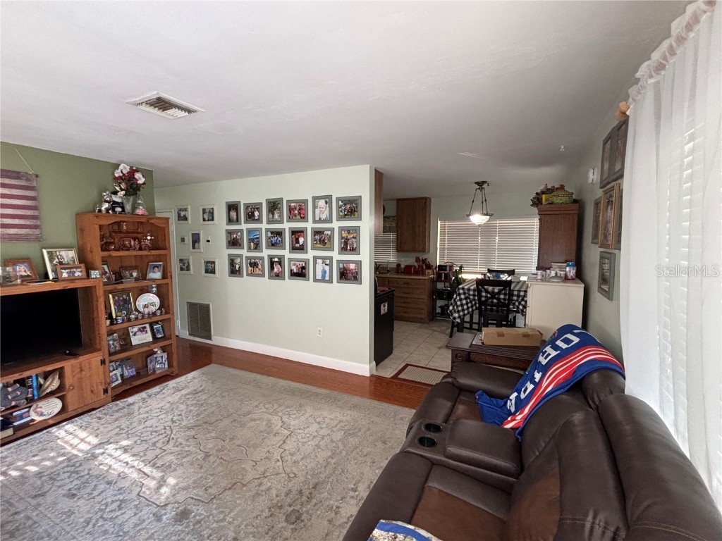 6010 Brookgreen Avenue Orlando FL 32809 O6352335 image7