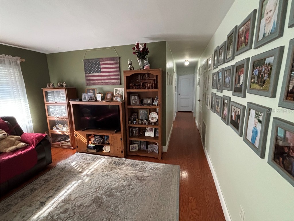 6010 Brookgreen Avenue Orlando FL 32809 O6352335 image9