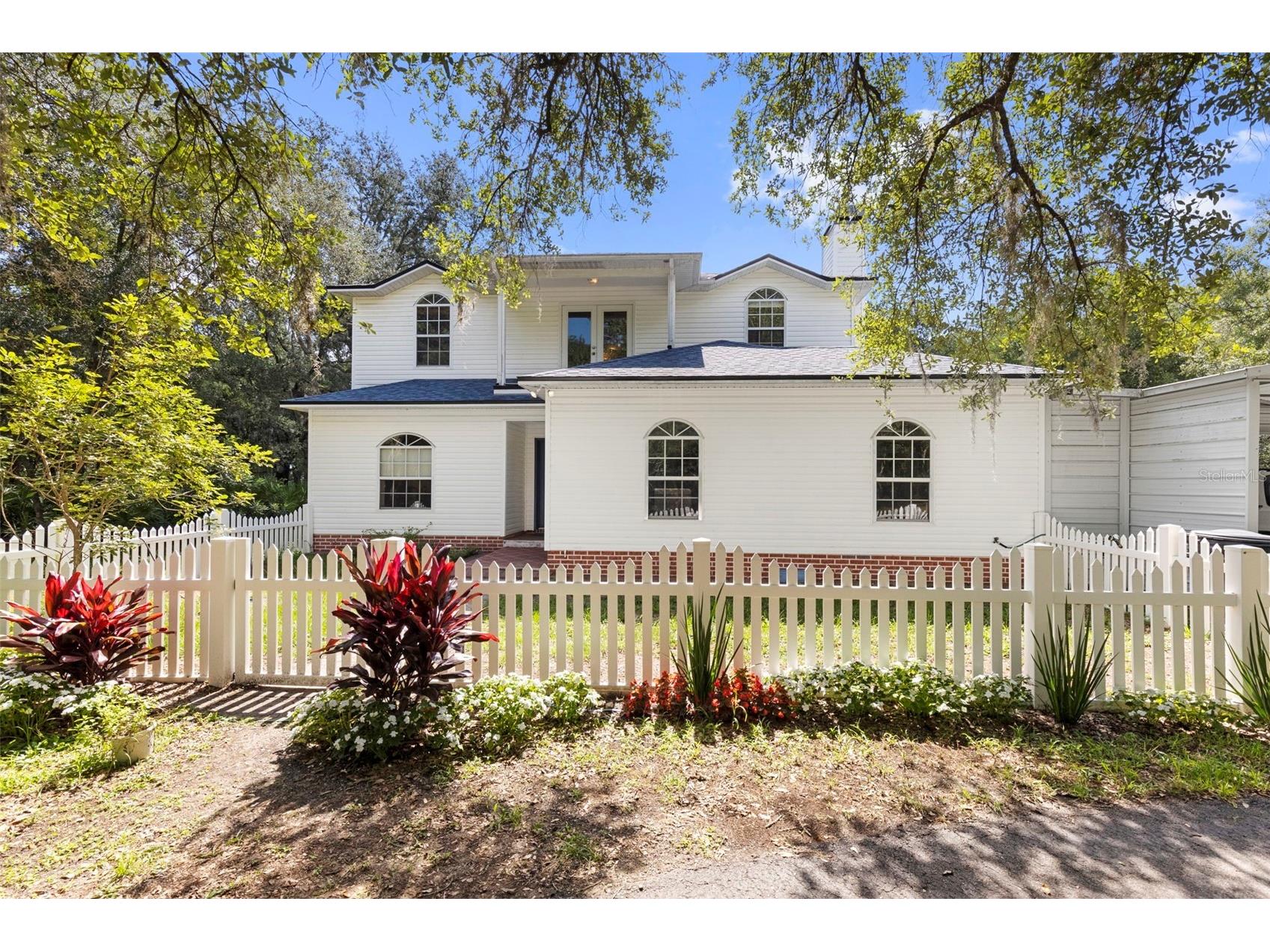 6010 Frontier Drive Zephyrhills FL 33540 TB8516284 image1