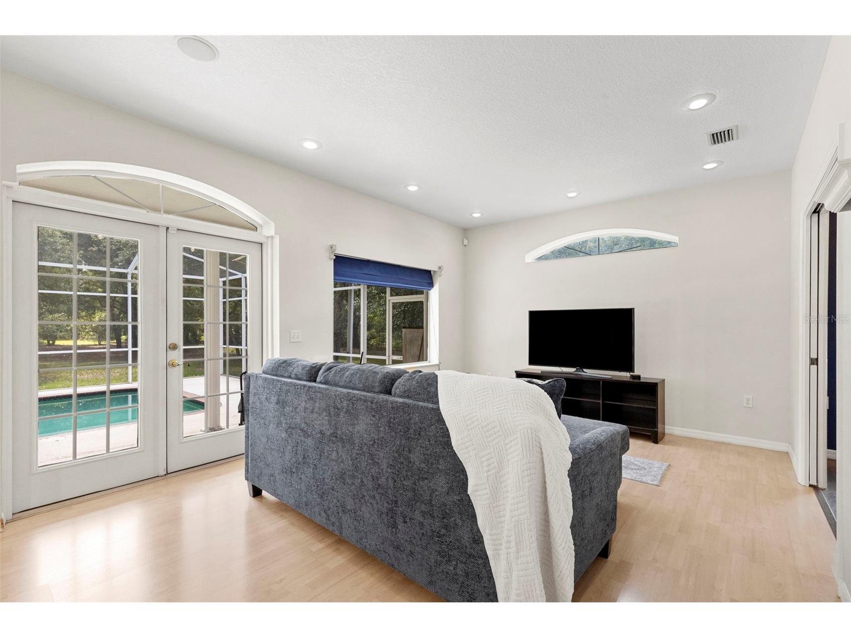 6010 Frontier Drive Zephyrhills FL 33540 TB8516284 image17
