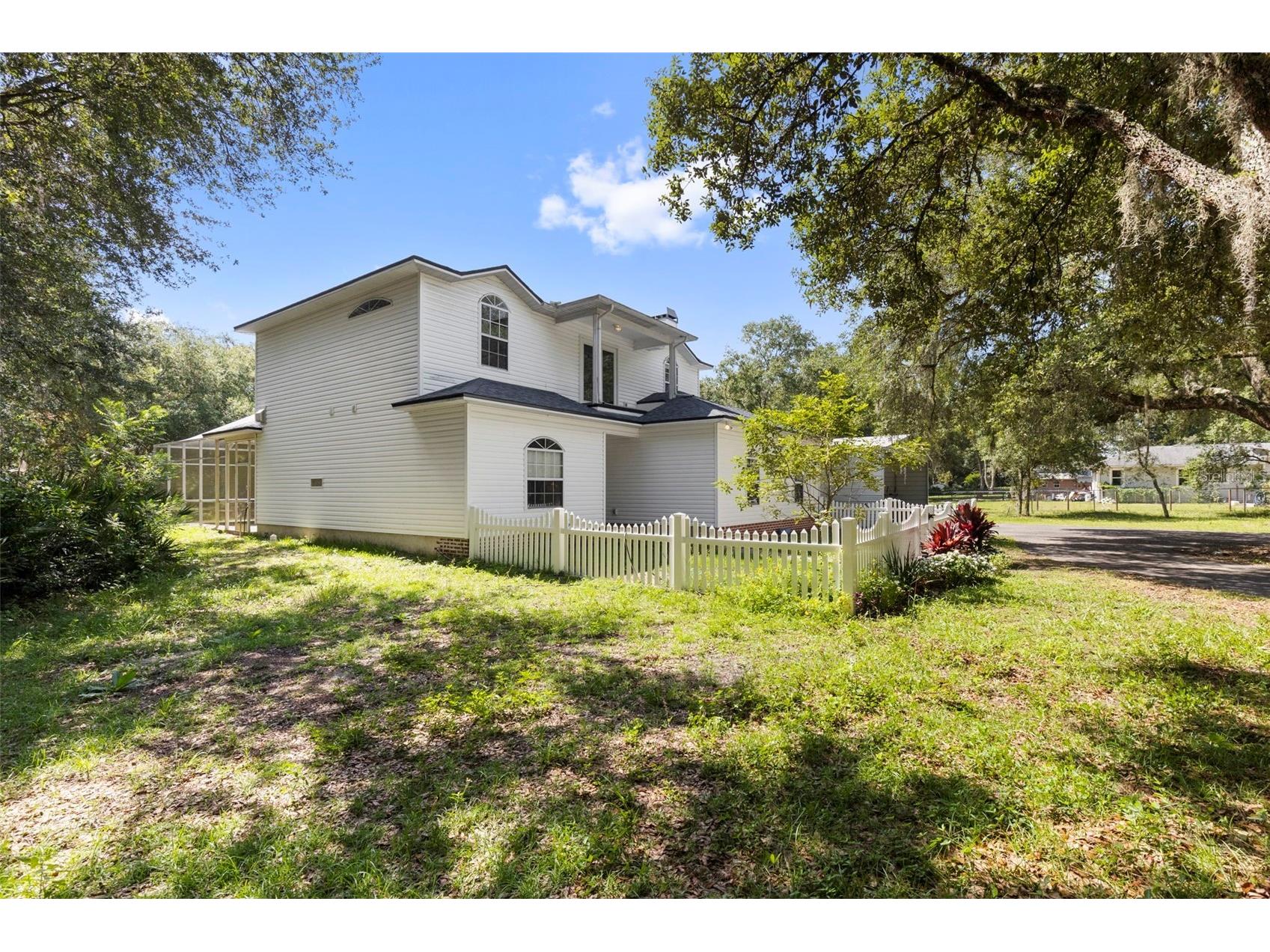 6010 Frontier Drive Zephyrhills FL 33540 TB8516284 image4