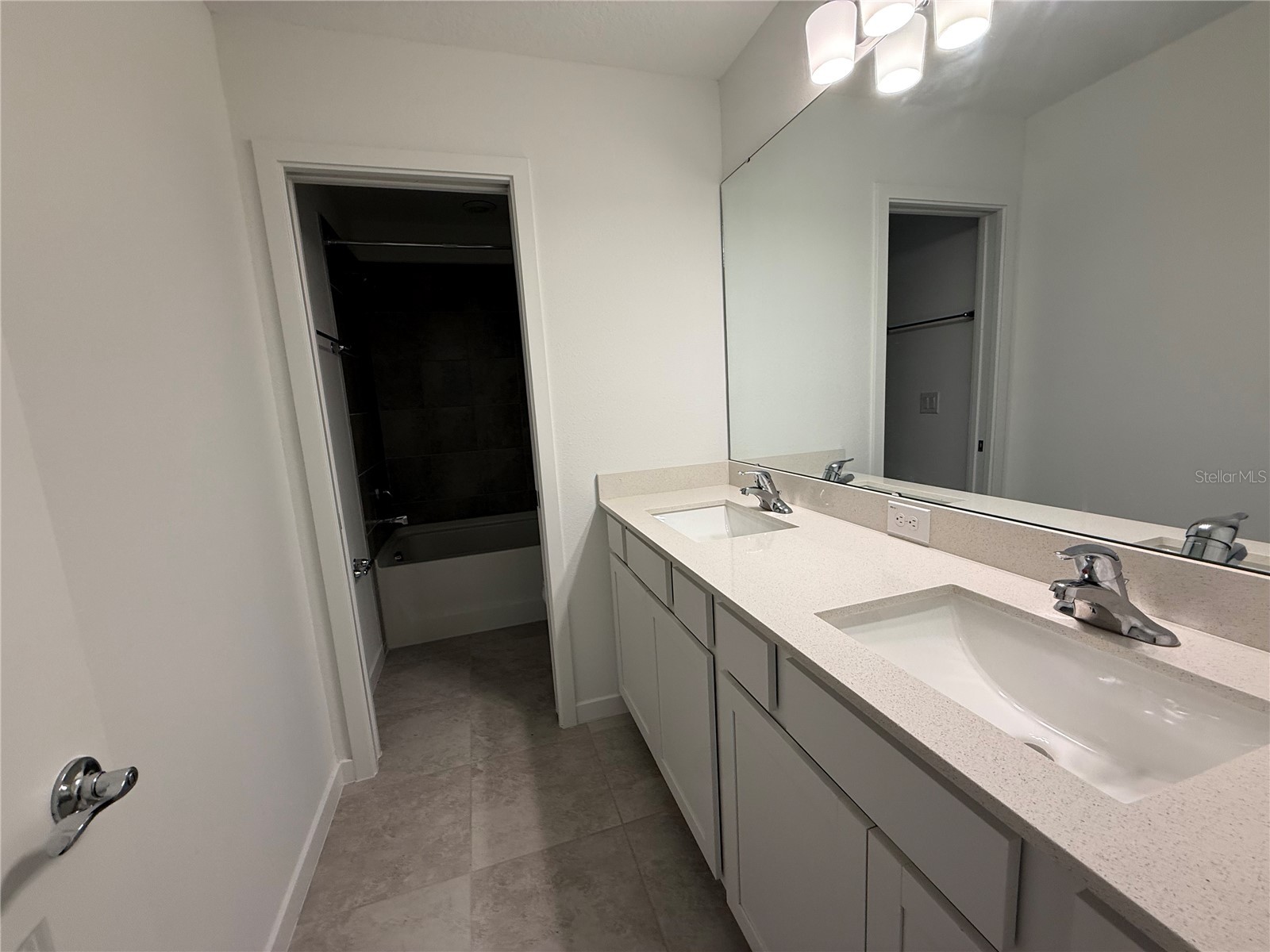 6010 Hidden Branch Drive Apollo Beach FL 33572 TB8483750 image17