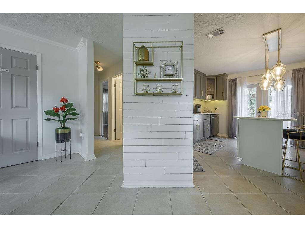 6010 N Dexter Avenue Tampa FL 33604 TB8496878 image14