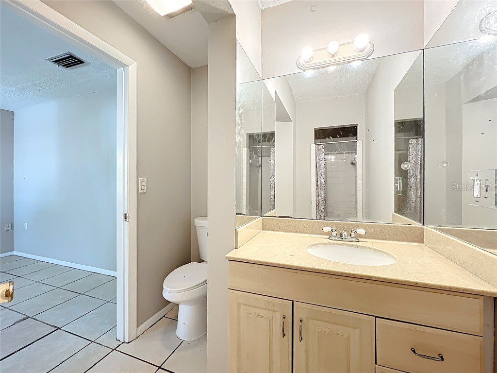 6010 Nutmeg Avenue Sarasota FL 34231 A4672372 image29