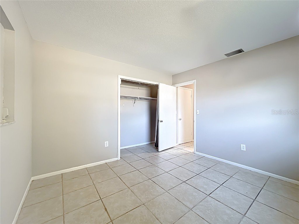 6010 Nutmeg Avenue Sarasota FL 34231 A4672372 image38