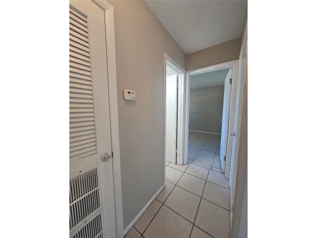 6010 Nutmeg Avenue Sarasota FL 34231 A4672372 image43