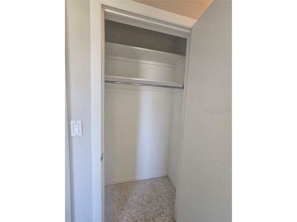 6010 Nutmeg Avenue Sarasota FL 34231 A4672372 image45