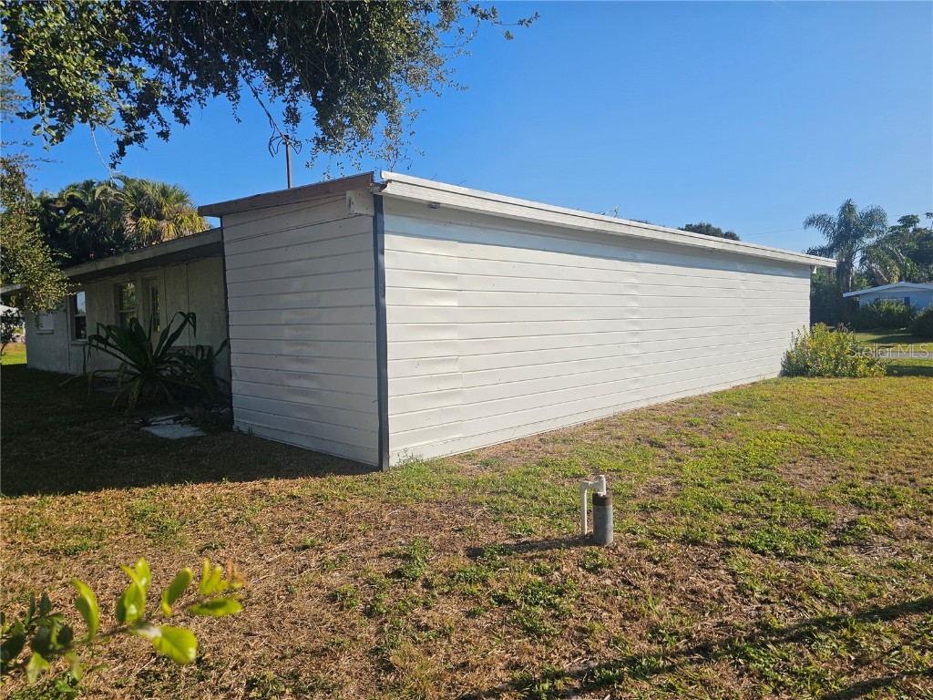 6010 Nutmeg Avenue Sarasota FL 34231 A4672372 image62