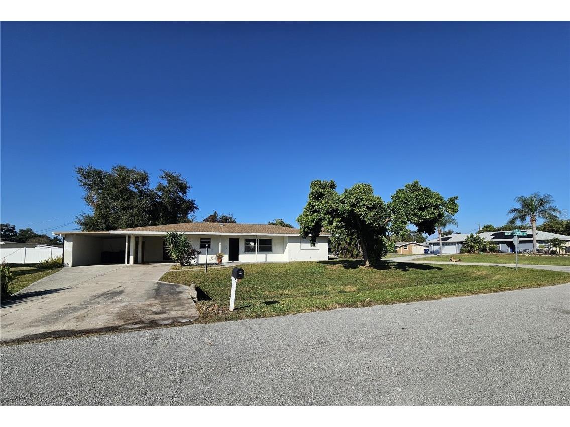 6010 Nutmeg Avenue Sarasota FL 34231 A4672372 image7