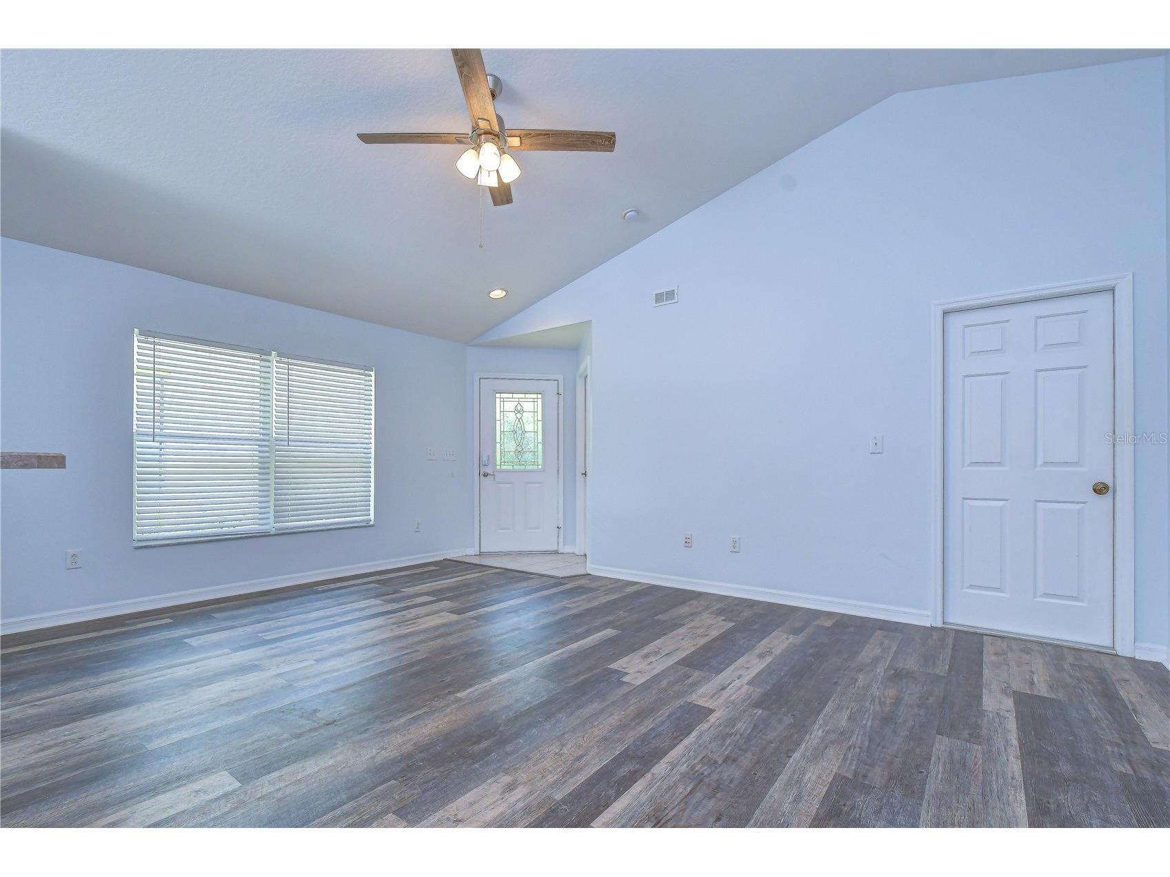 6010 Skylarkcrest Drive Lithia FL 33547 TB8526121 image5