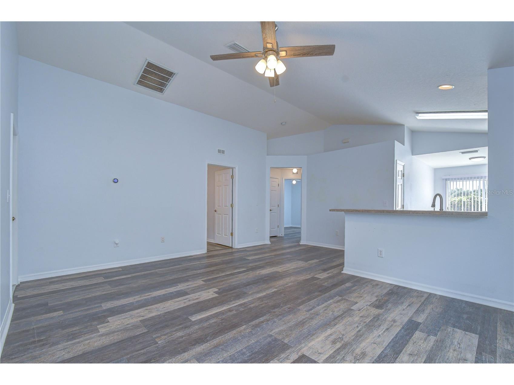 6010 Skylarkcrest Drive Lithia FL 33547 TB8526121 image6
