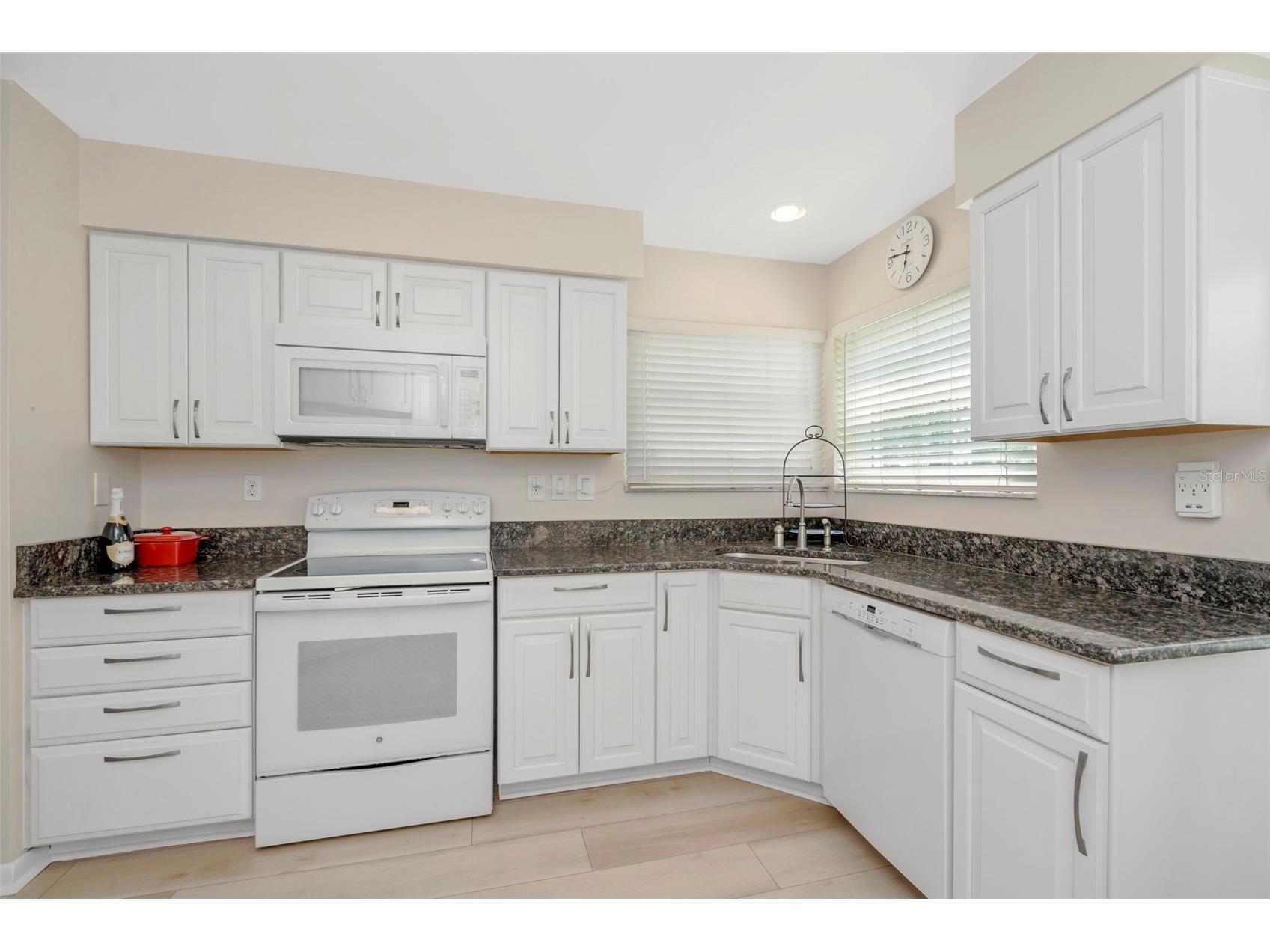 6011 Bahia Del Mar Boulevard #256 Saint Petersburg FL 33715 TB8507864 image13