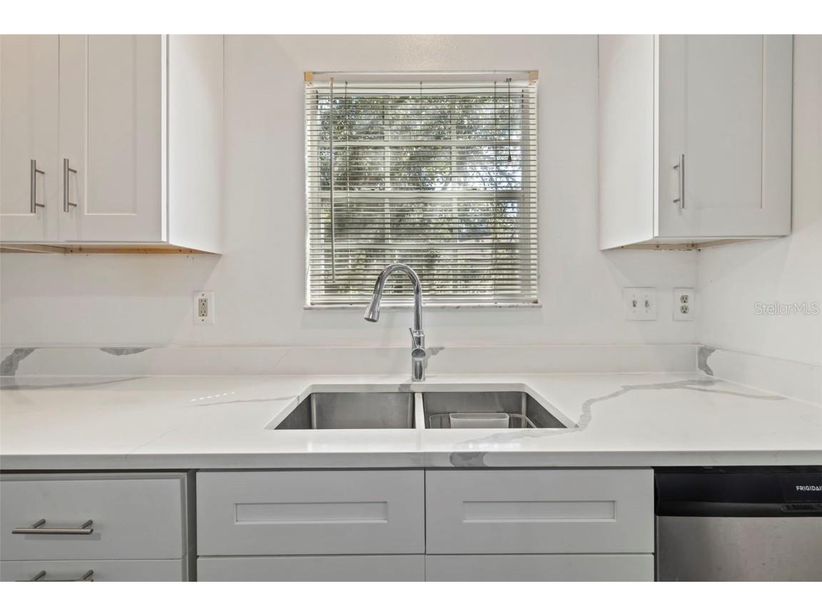 6011 Laketree Lane #D Temple Terrace FL 33617 O6353318 image10