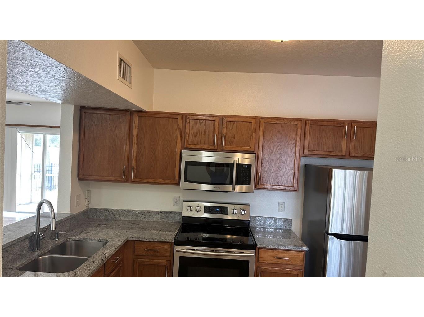 6011 Skydale Way #101 Riverview FL 33578 TB8353519 image3