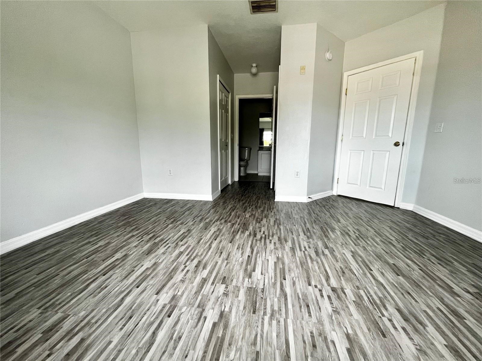 6011 Skydale Way #201 Riverview FL 33578 TB8521577 image17
