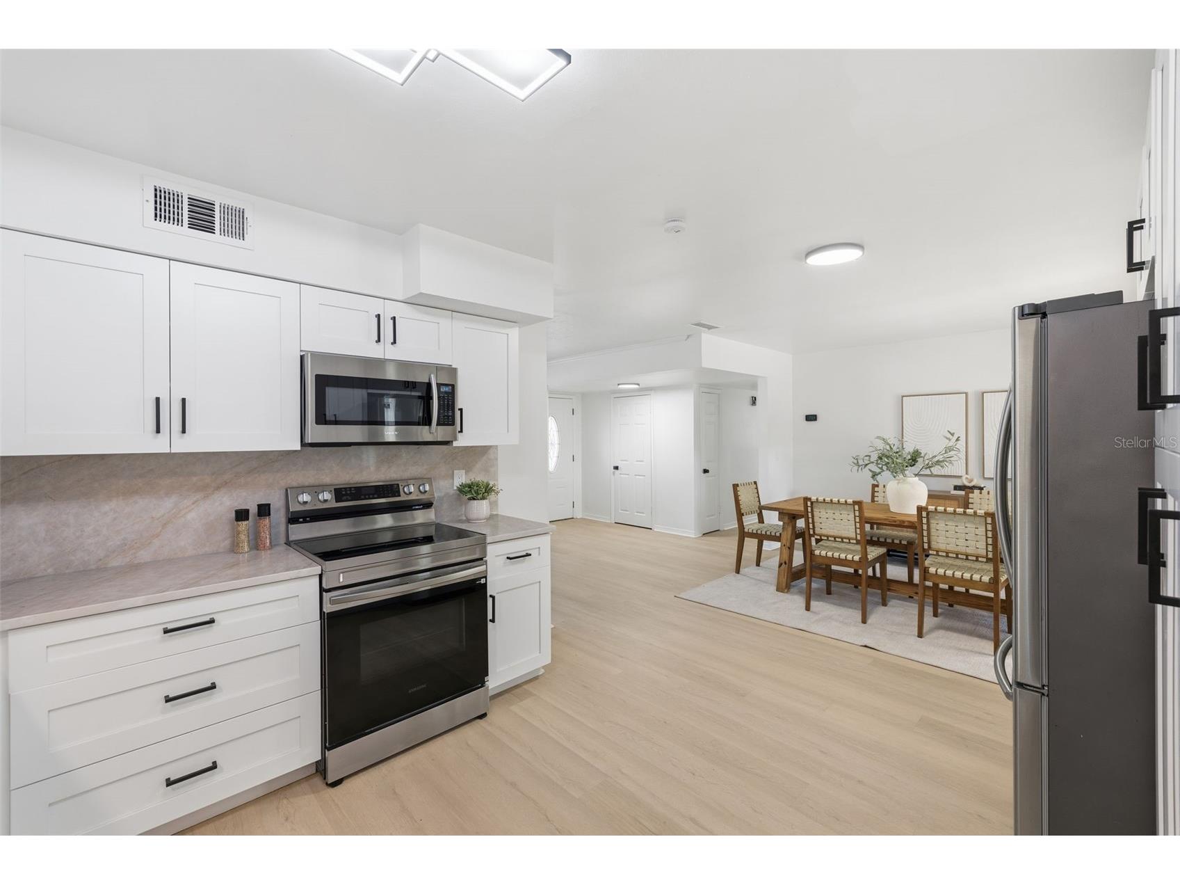 6011 Wilshire Drive Tampa FL 33615 TB8502129 image10