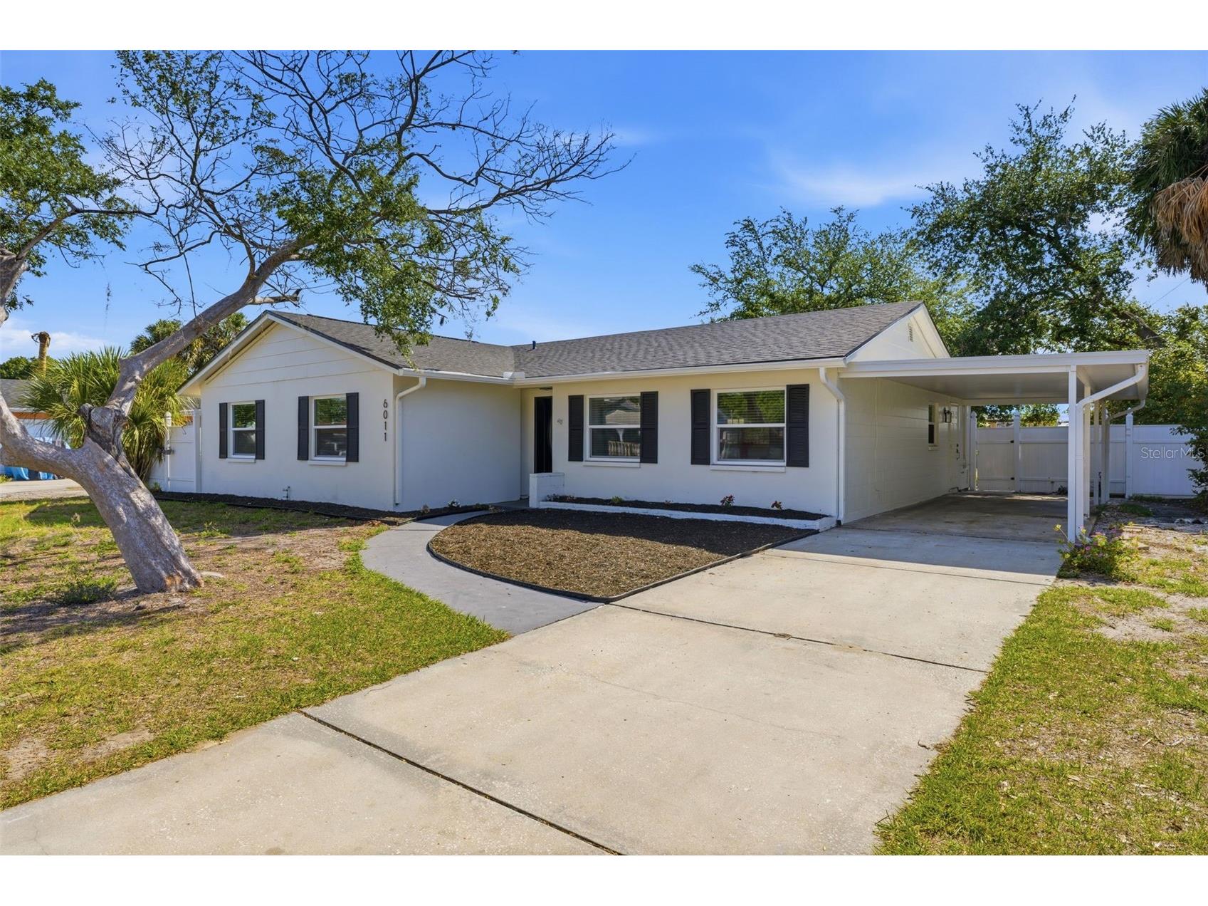 6011 Wilshire Drive Tampa FL 33615 TB8502129 image22