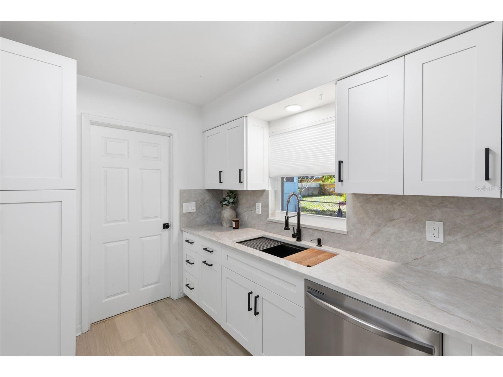 6011 Wilshire Drive Tampa FL 33615 TB8502129 image9