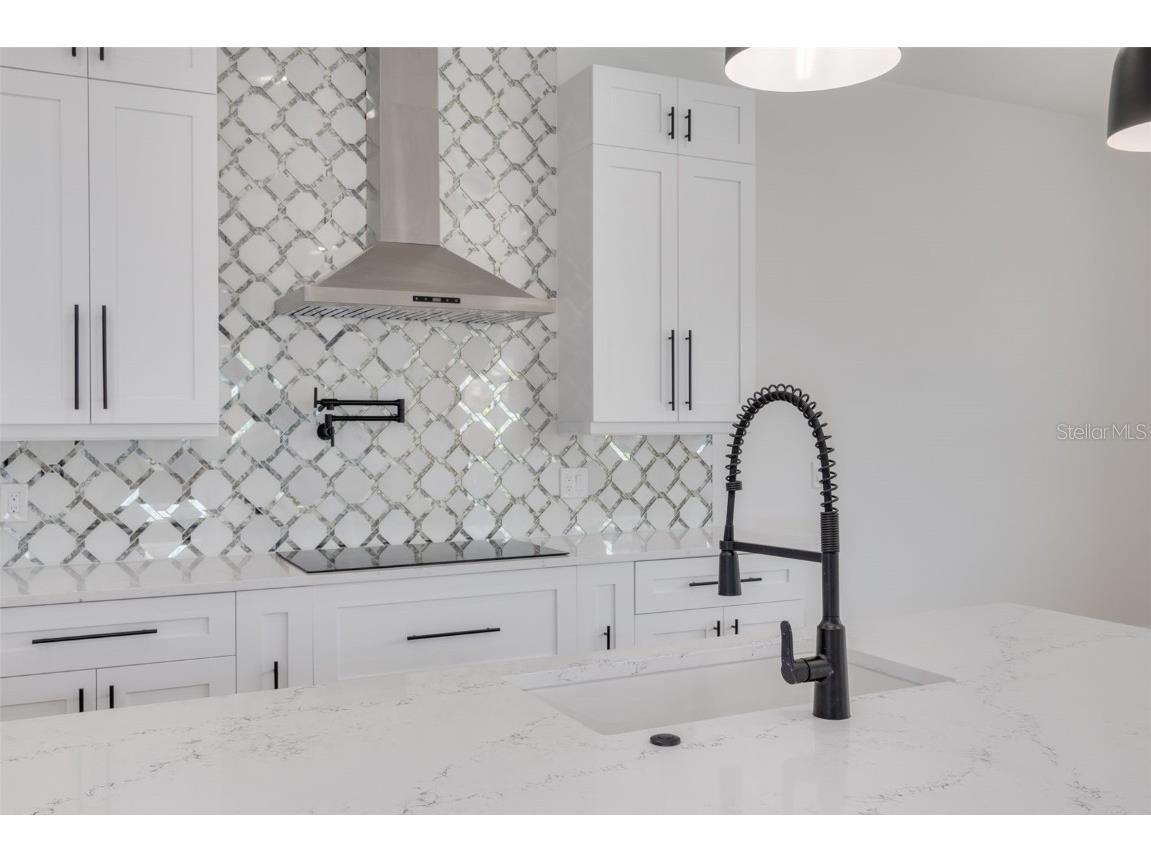 6012 Kipps Colony Drive E Gulfport FL 33707 TB8303960 image15