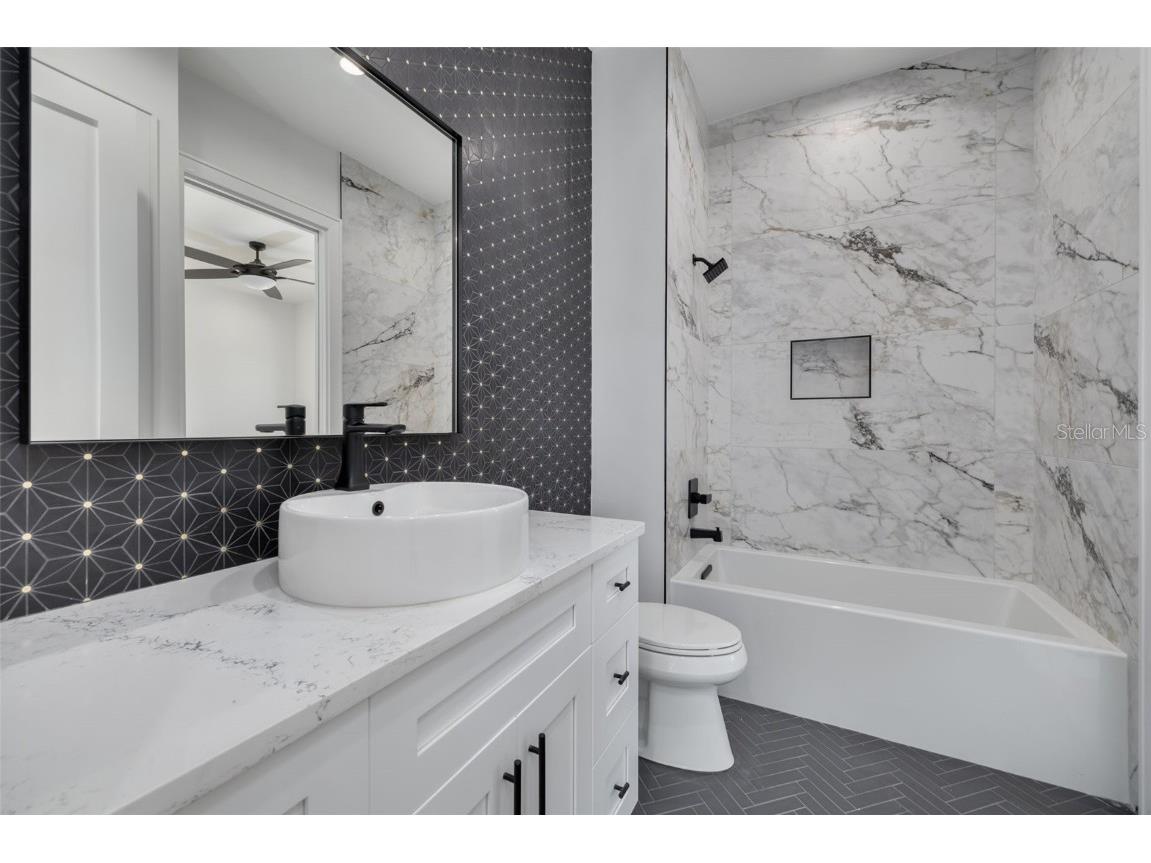 6012 Kipps Colony Drive E Gulfport FL 33707 TB8303960 image28