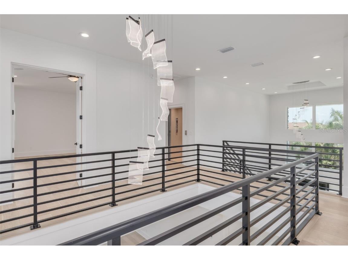 6012 Kipps Colony Drive E Gulfport FL 33707 TB8303960 image31