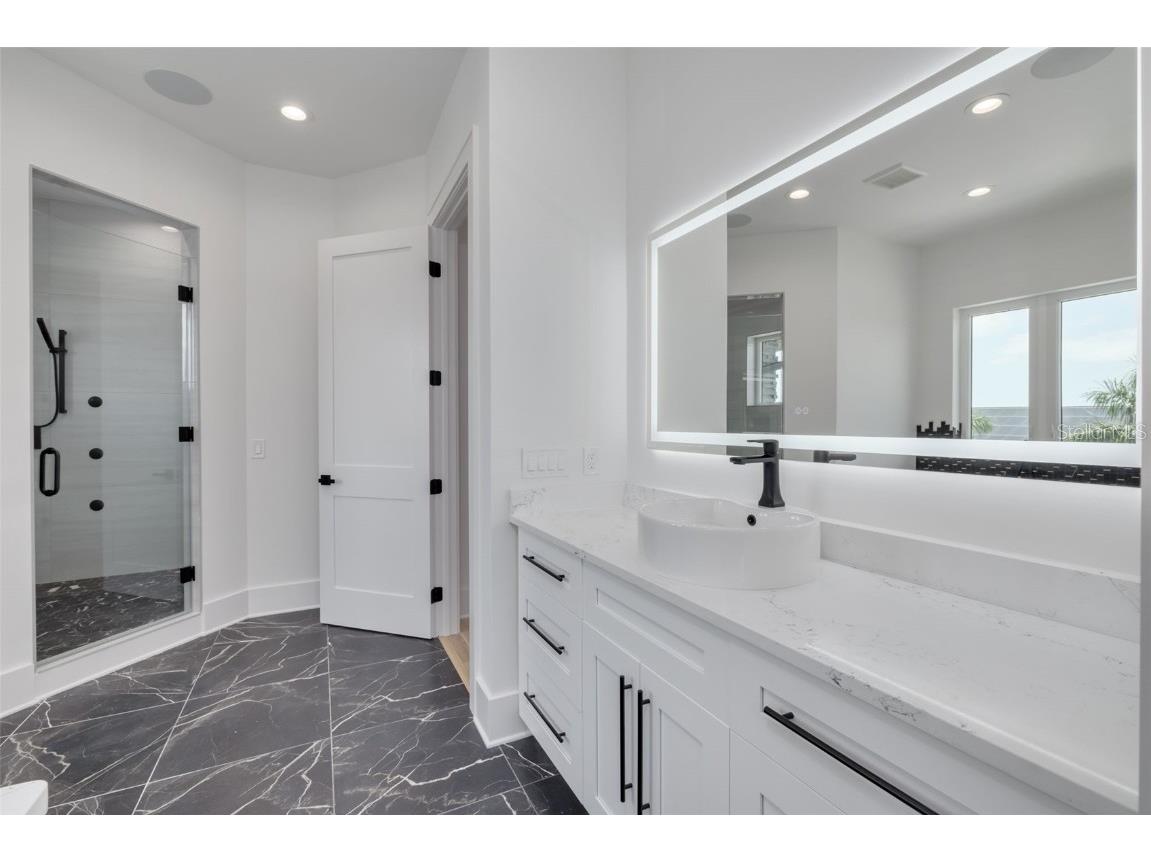 6012 Kipps Colony Drive E Gulfport FL 33707 TB8303960 image40