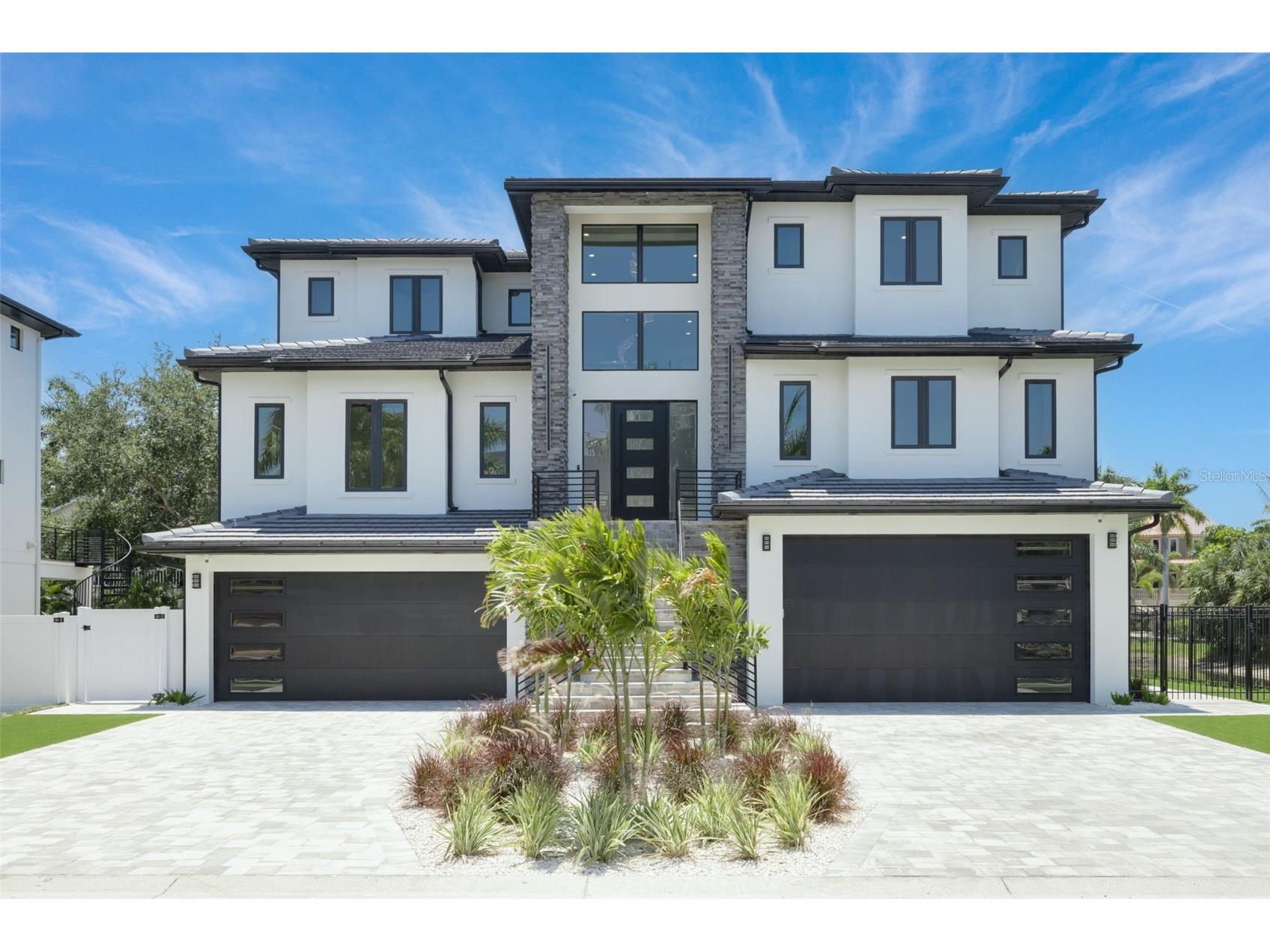 6012 Kipps Colony Drive E Gulfport FL 33707 TB8504430 image1