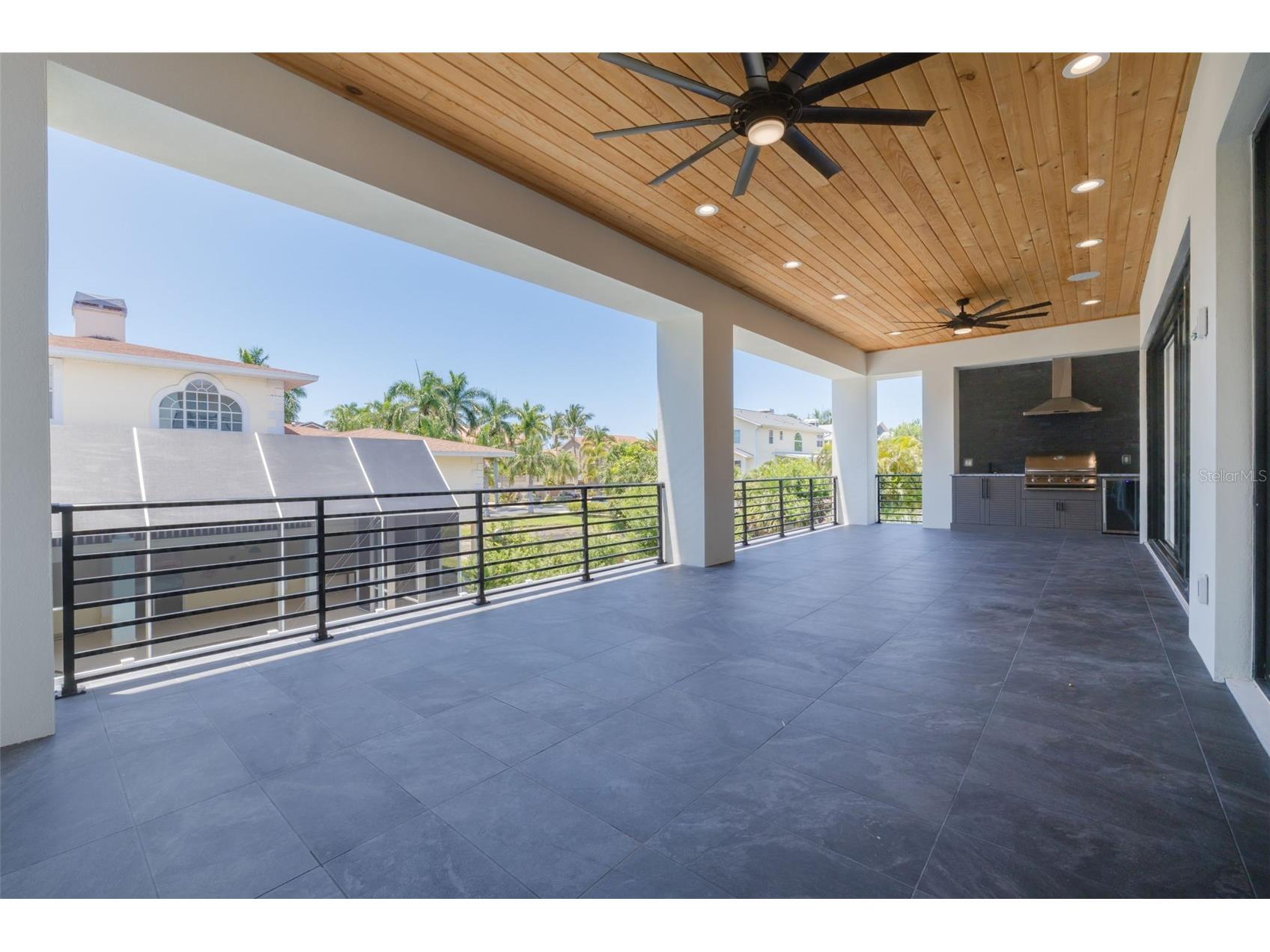 6012 Kipps Colony Drive E Gulfport FL 33707 TB8504430 image19