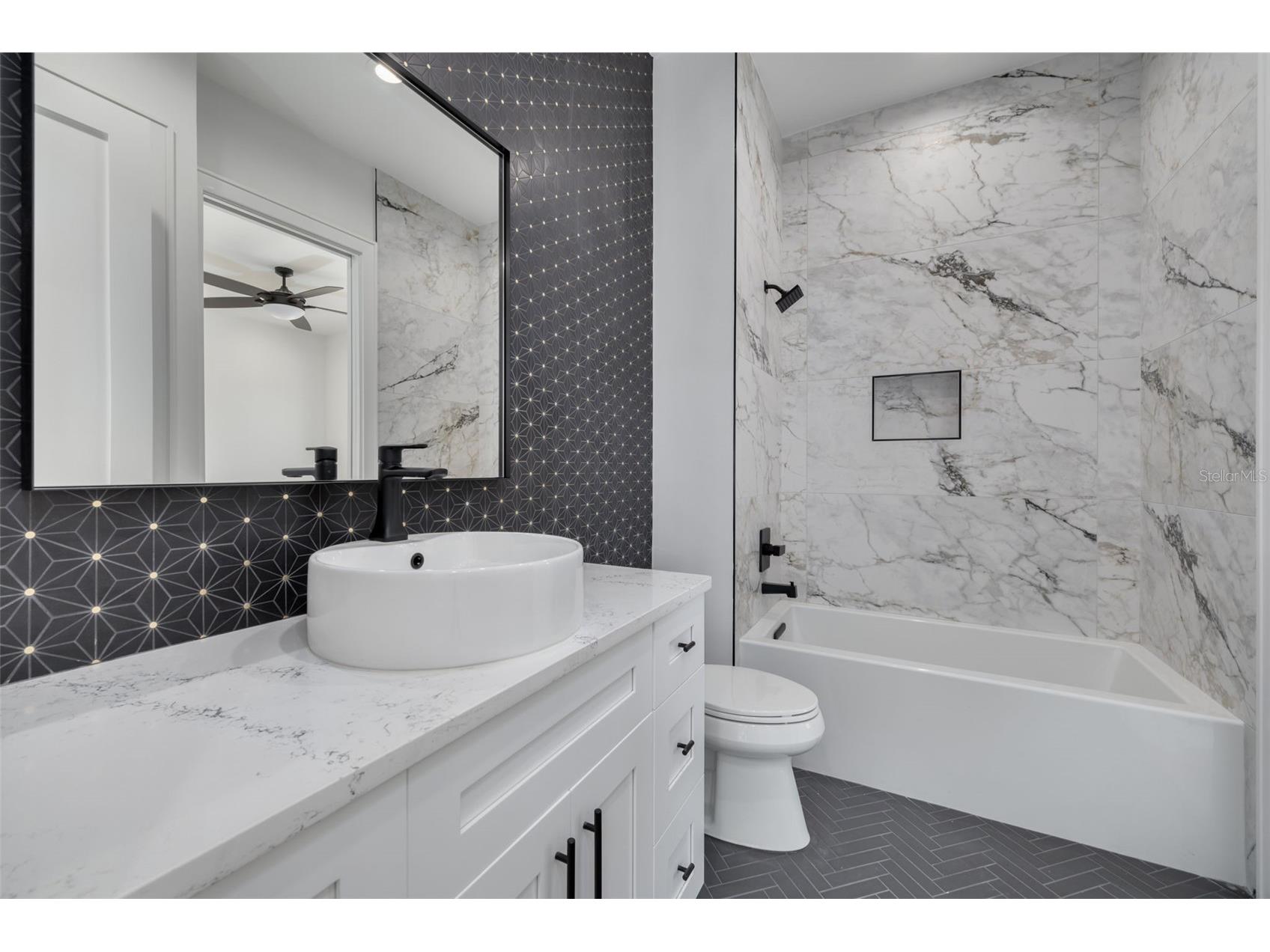 6012 Kipps Colony Drive E Gulfport FL 33707 TB8504430 image27