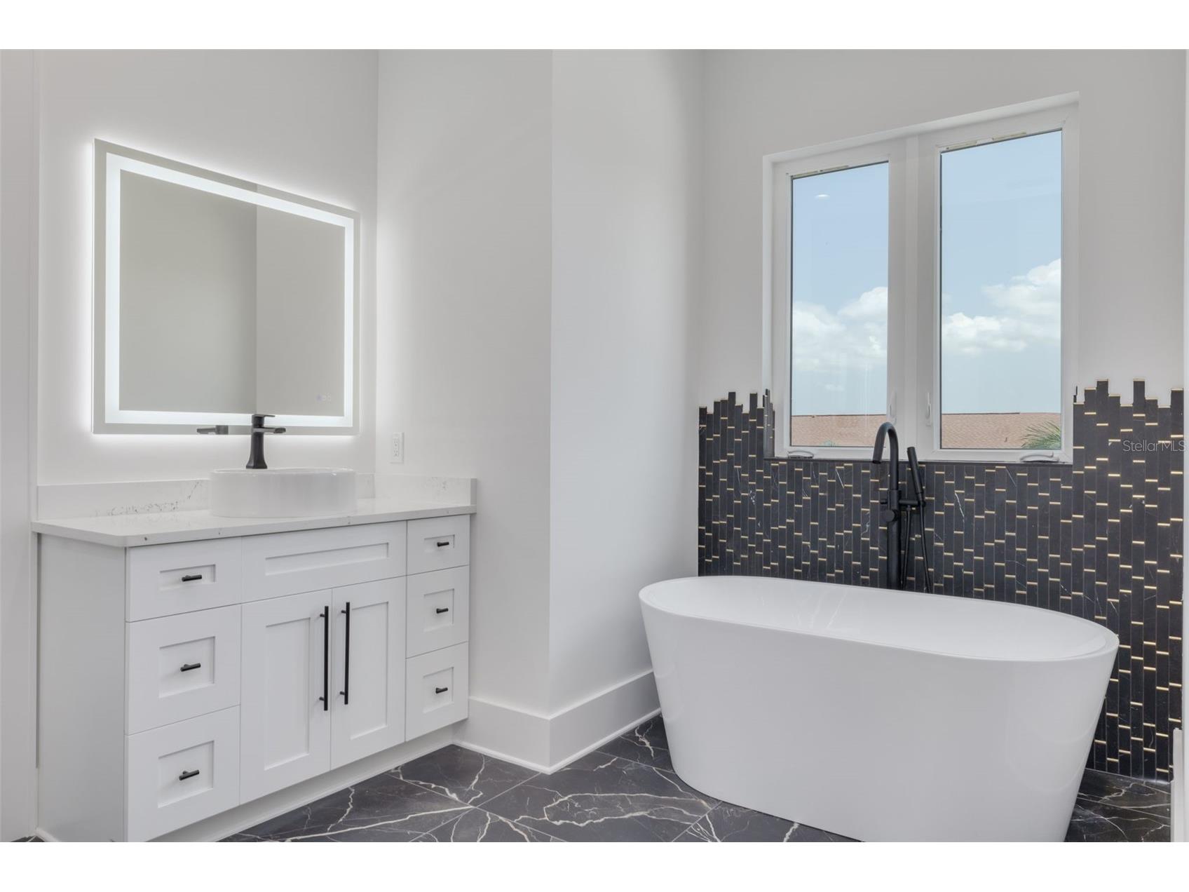 6012 Kipps Colony Drive E Gulfport FL 33707 TB8504430 image38