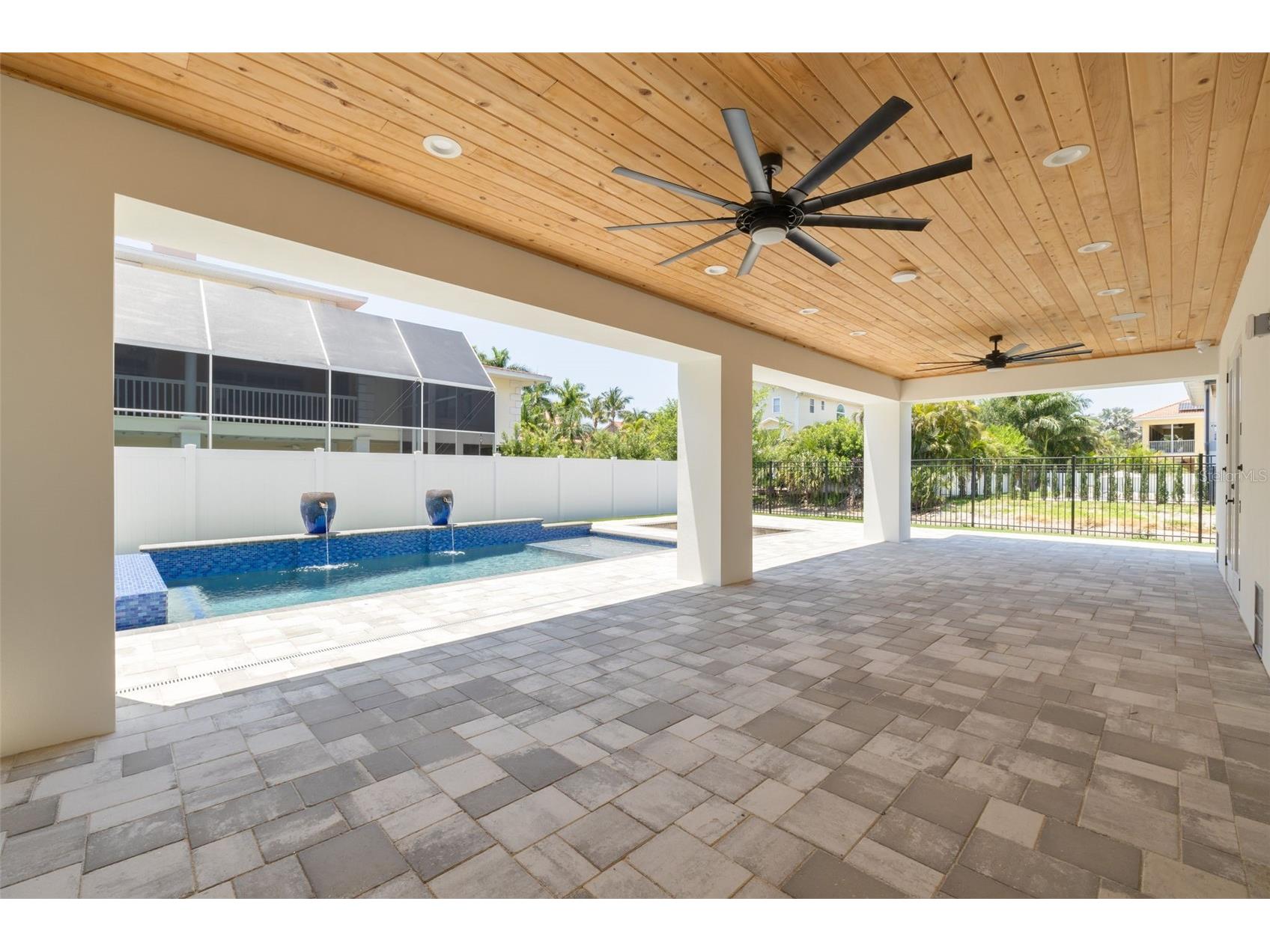 6012 Kipps Colony Drive E Gulfport FL 33707 TB8504430 image56