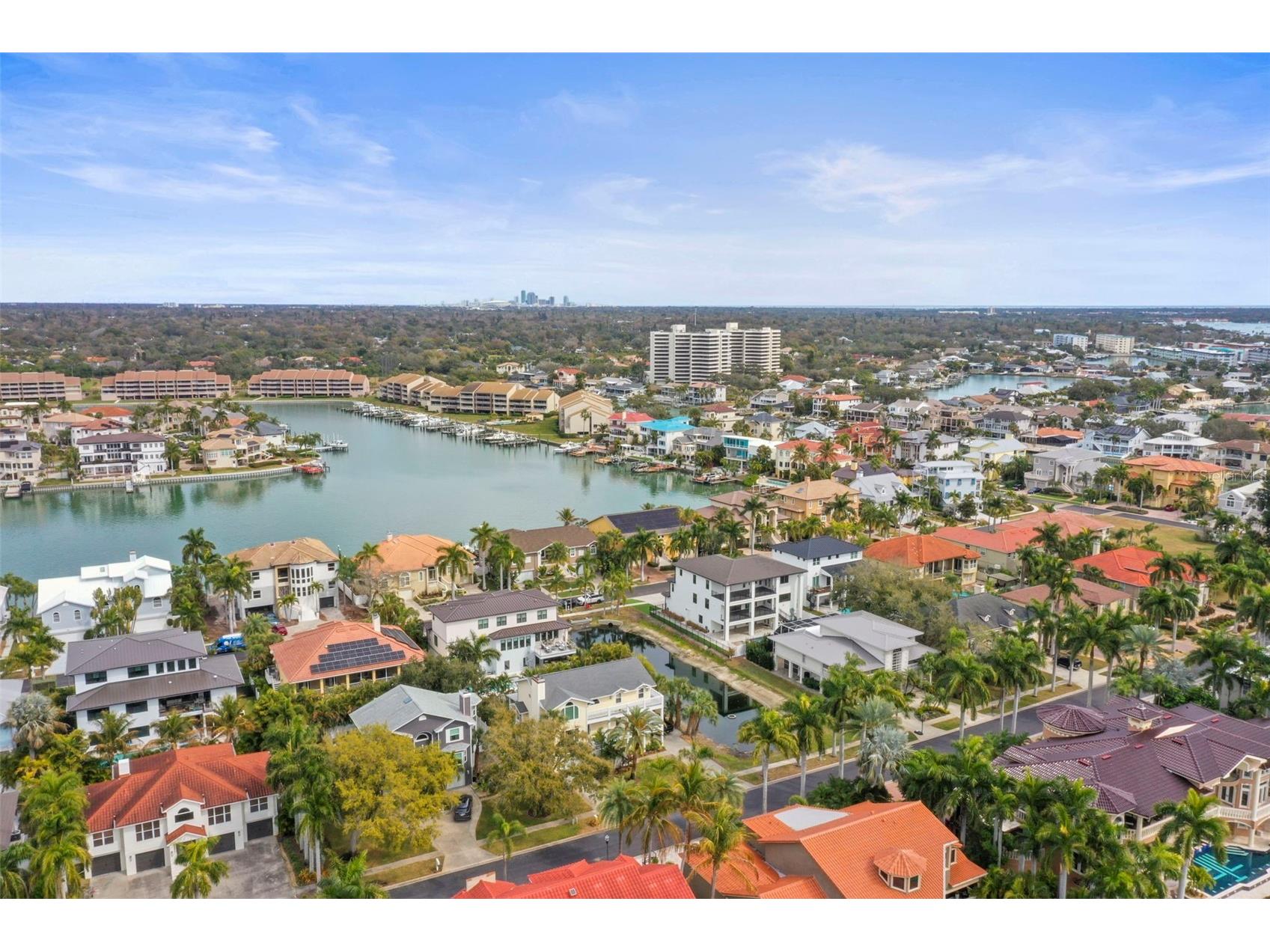 6012 Kipps Colony Drive E Gulfport FL 33707 TB8504430 image84