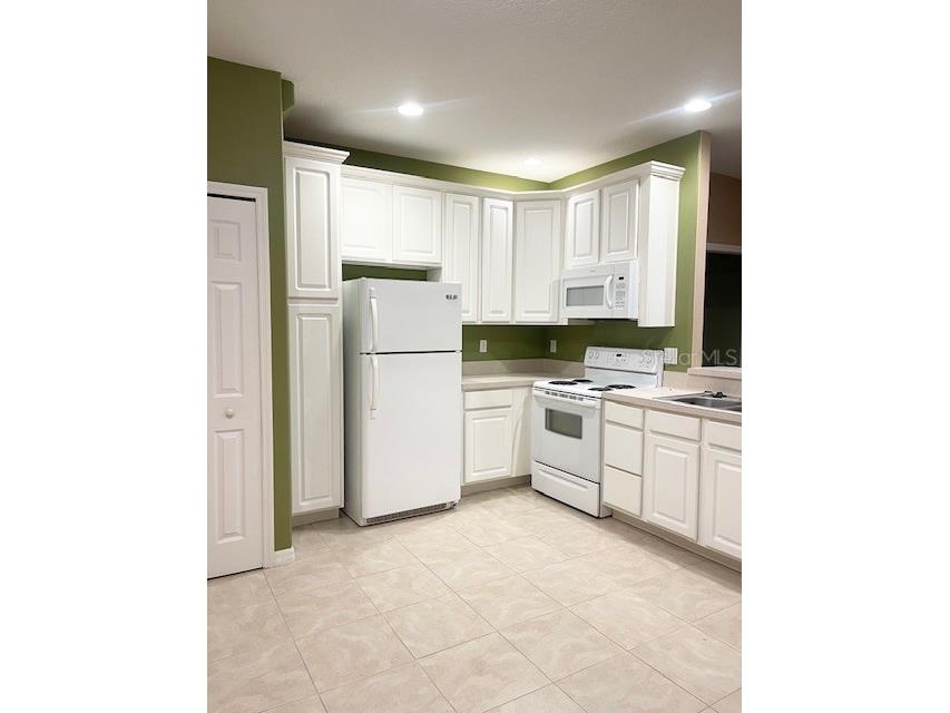 6012 Parkside Meadow Drive Tampa FL 33625 TB8527816 image5