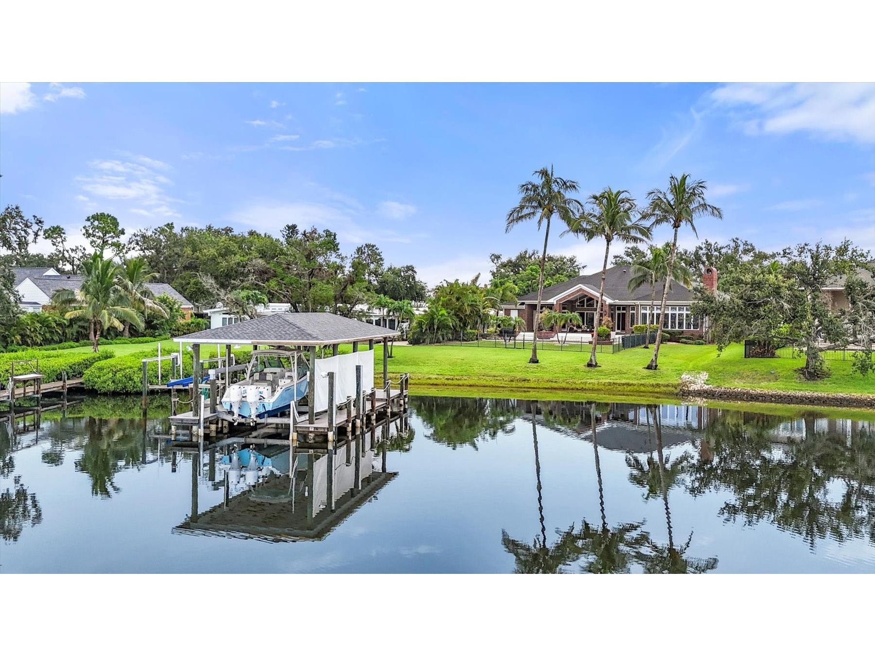 6012 Shore Acres Drive Bradenton FL 34209 - WARNER'S BAYOU WEST A4658109 image2