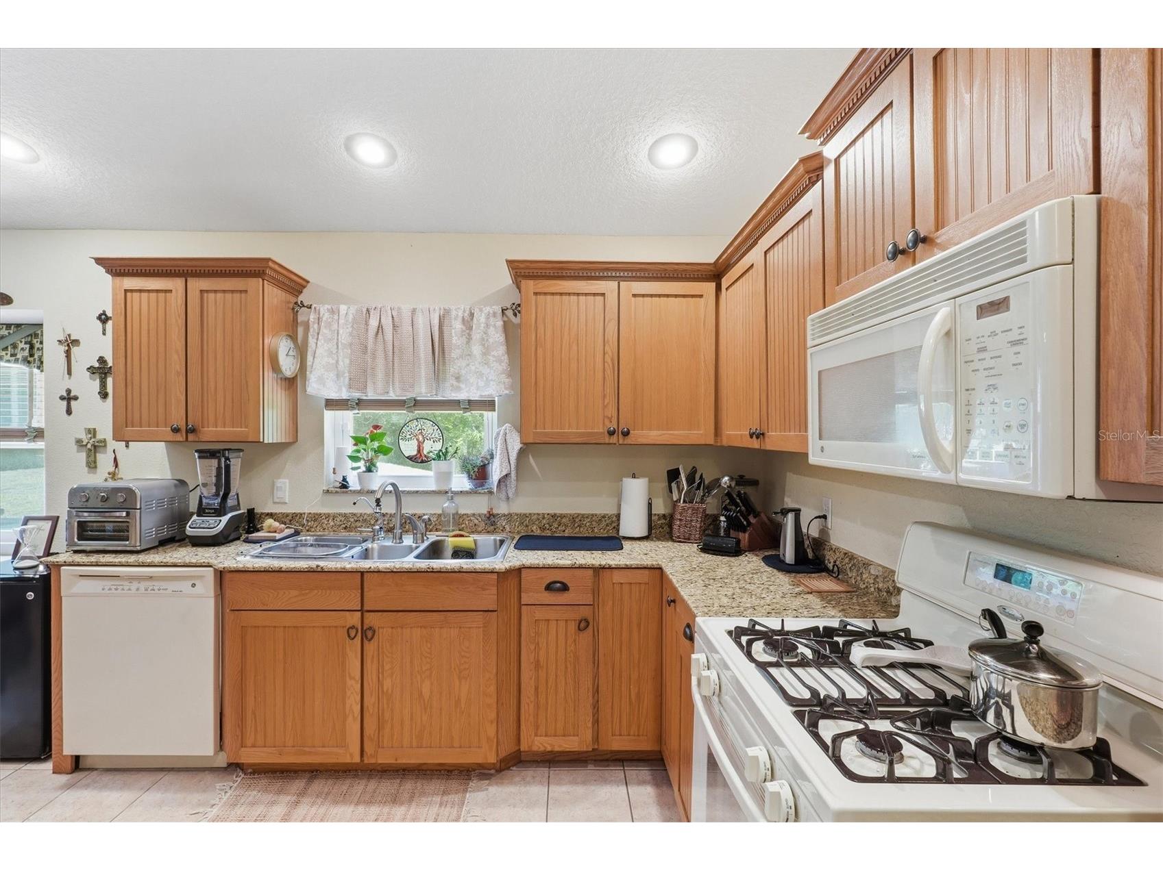6012 Valley Spring Drive Brooksville FL 34601 OM725474 image18