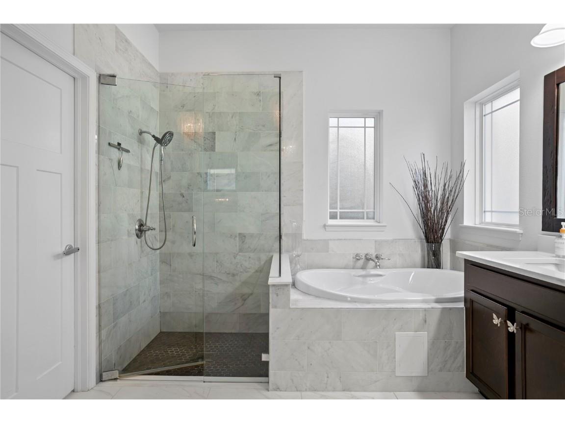 6012 Village Center Drive Lithia FL 33547 TB8446341 image29