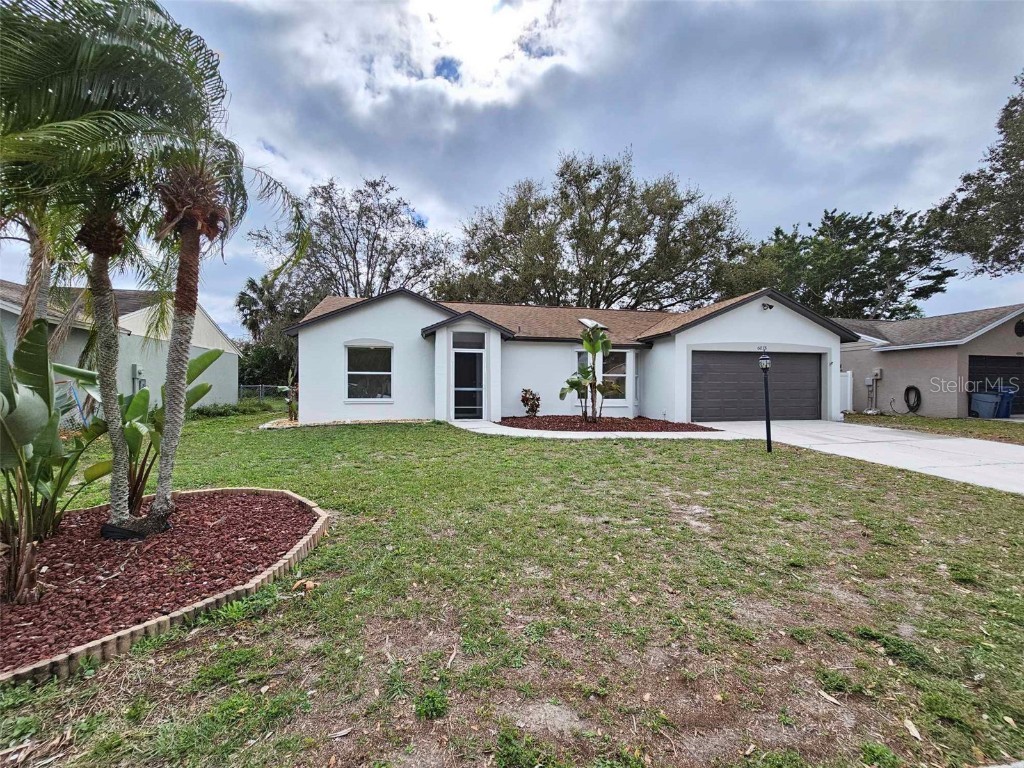 6013 61st Court E Palmetto FL 34221 A4596351 image1