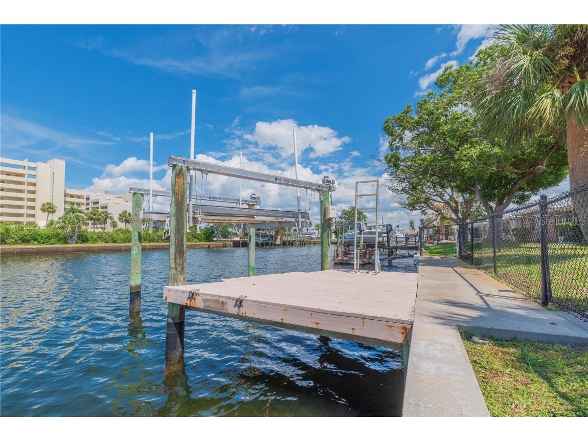 6013 Beverly Drive Hudson FL 34667 - CANAL - DIRECT ACCESS TO GULF TB8428294 image5