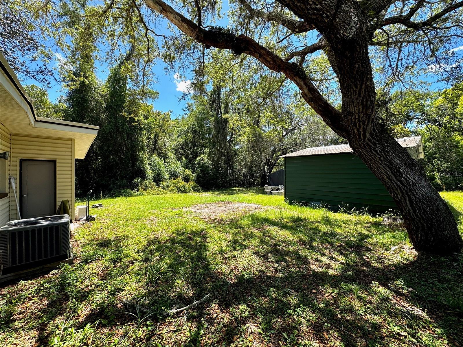 6013 Idle A While Circle Dade City FL 33523 G5110963 image16
